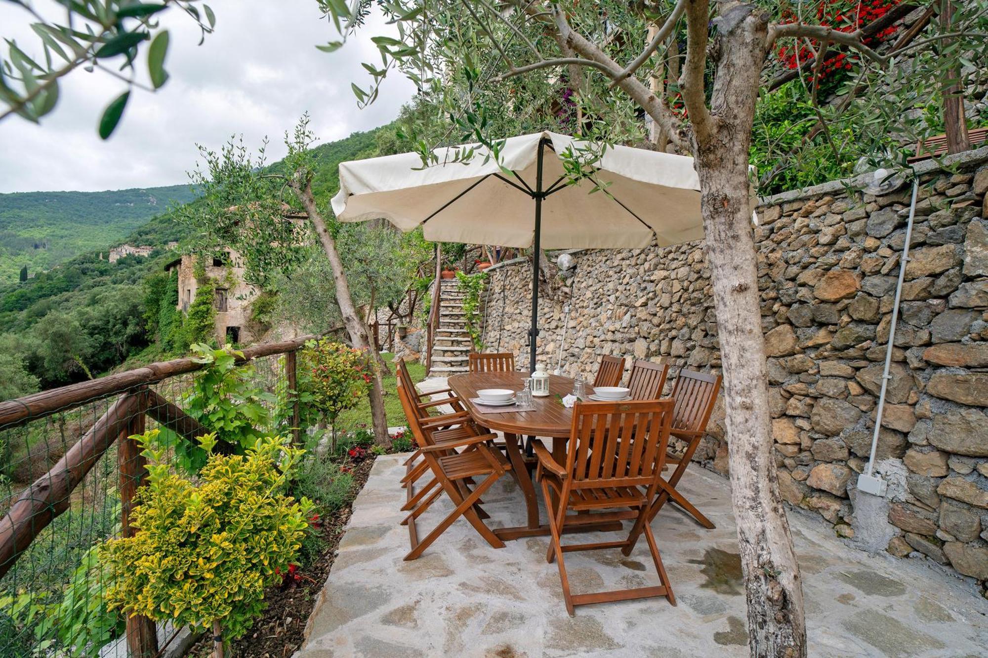 Agriturismo U' Spigu Nonna Annetta Nasino Exterior foto