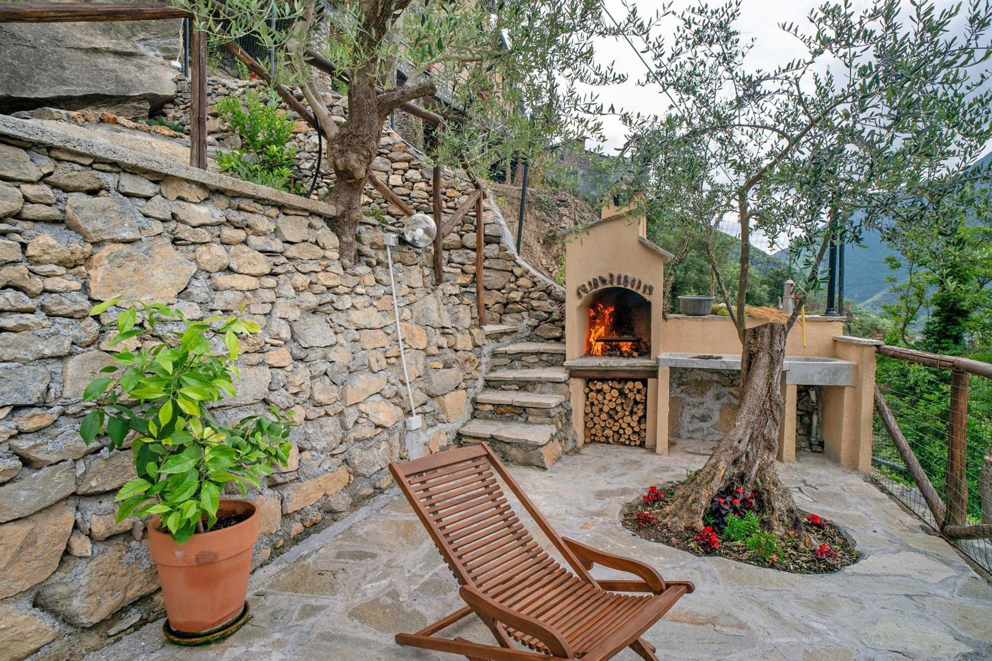 Agriturismo U' Spigu Nonna Annetta Nasino Exterior foto